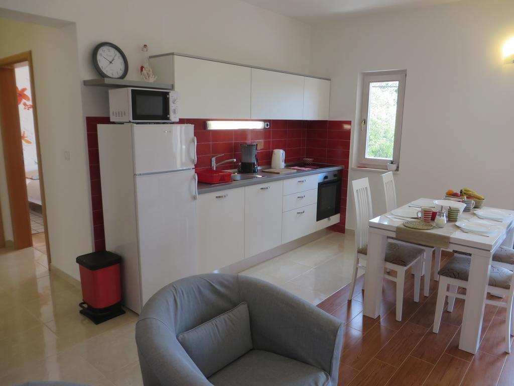 Filipovic Apartments With Pool Biograd na Moru Kültér fotó
