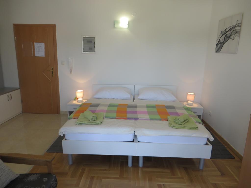 Filipovic Apartments With Pool Biograd na Moru Kültér fotó