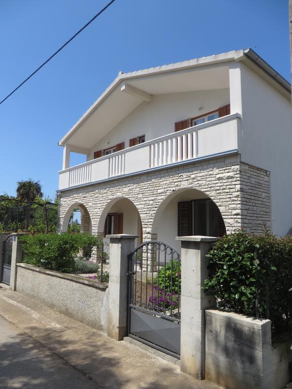Filipovic Apartments With Pool Biograd na Moru Kültér fotó