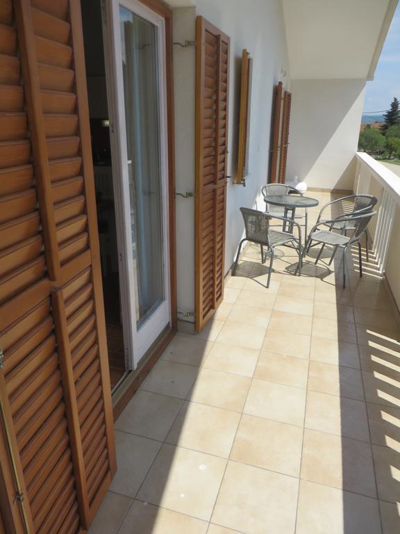 Filipovic Apartments With Pool Biograd na Moru Kültér fotó