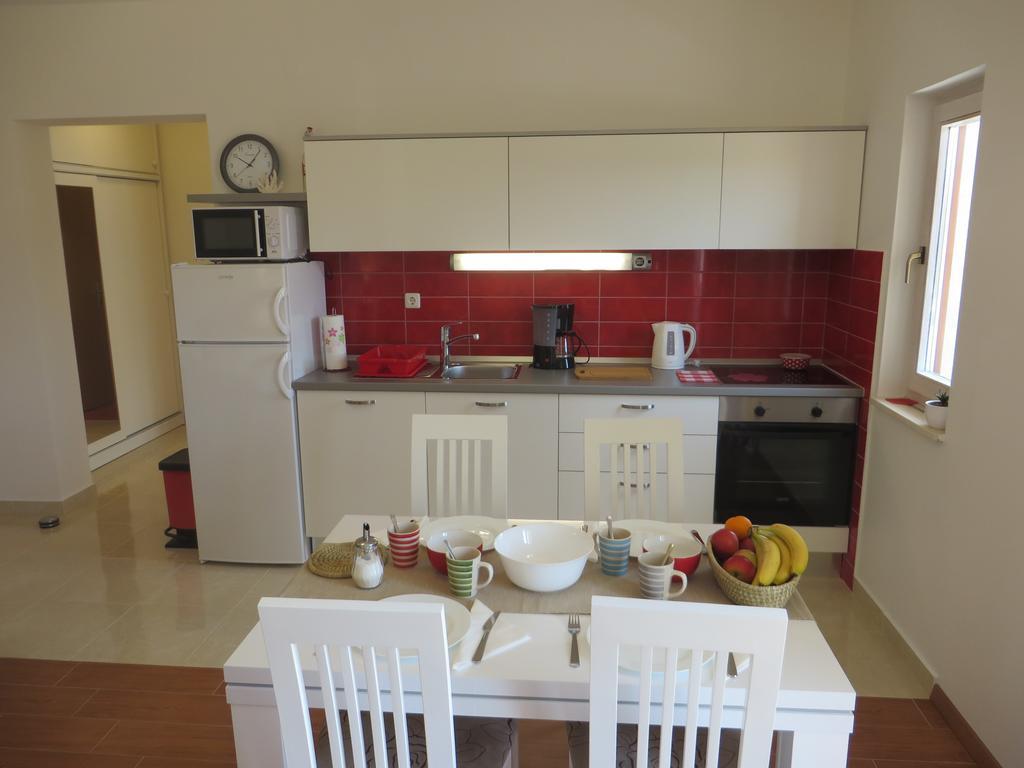 Filipovic Apartments With Pool Biograd na Moru Kültér fotó