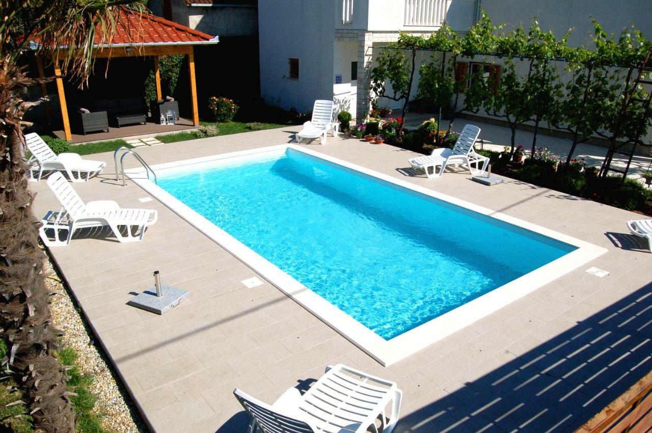Filipovic Apartments With Pool Biograd na Moru Kültér fotó