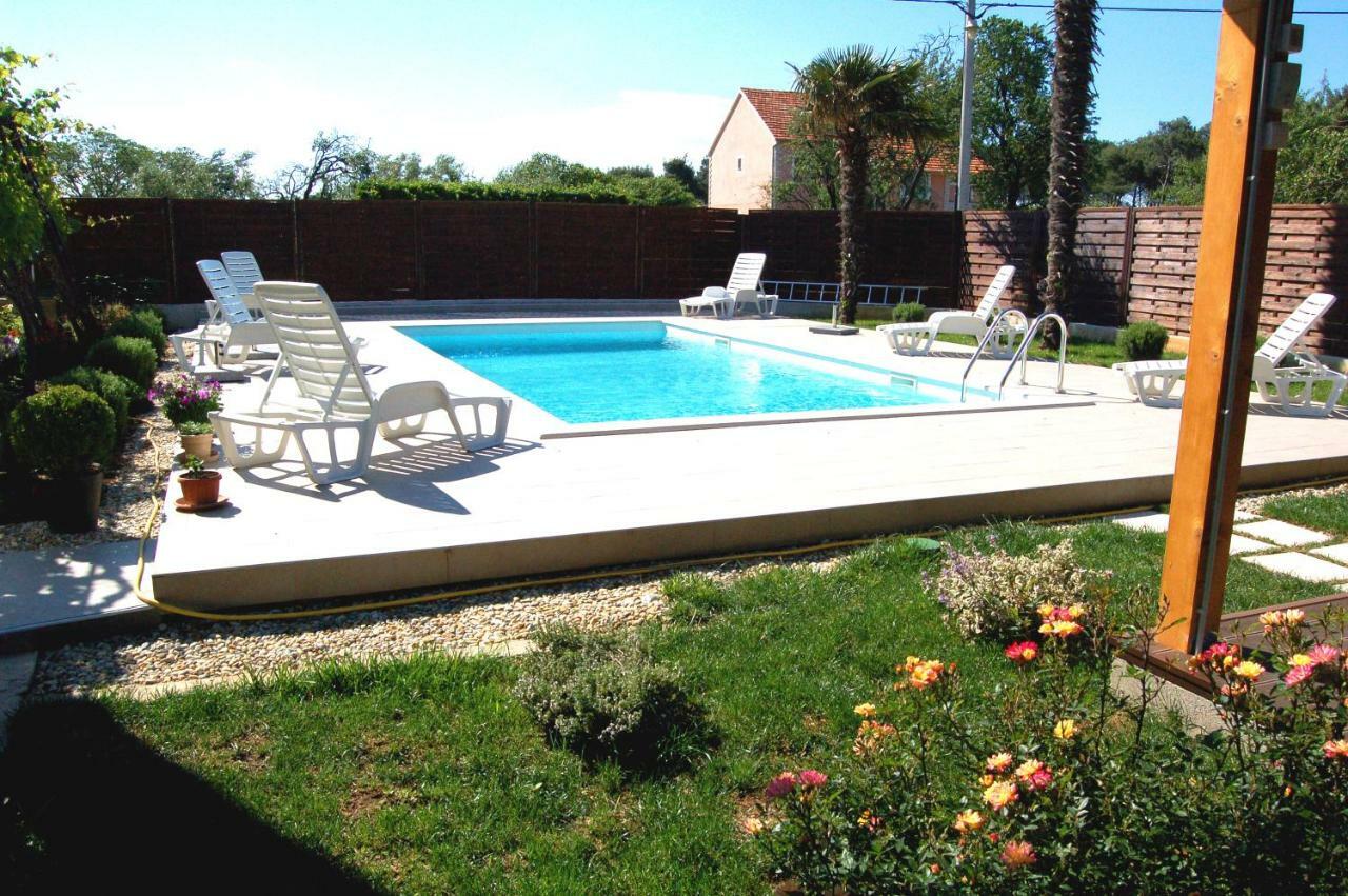 Filipovic Apartments With Pool Biograd na Moru Kültér fotó